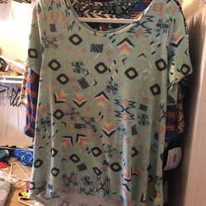 LuLaRoe Classic T